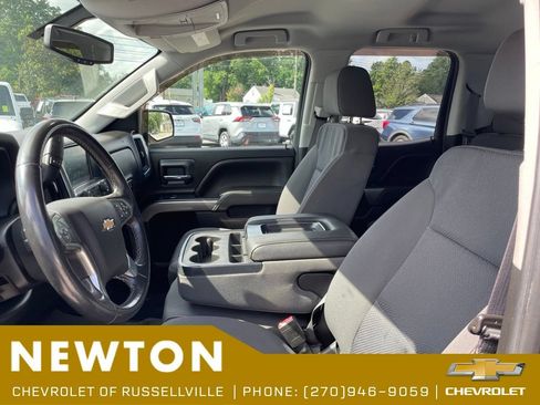 Used 2018 Chevrolet Silverado 1500 LT w/ All Star Edition AWD/4WD image 4