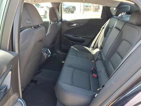 Used 2023 Chevrolet Malibu LT image 13