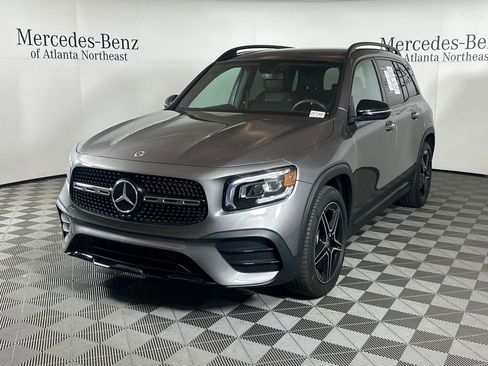 Certified 2023 Mercedes-Benz GLB 250 image 3