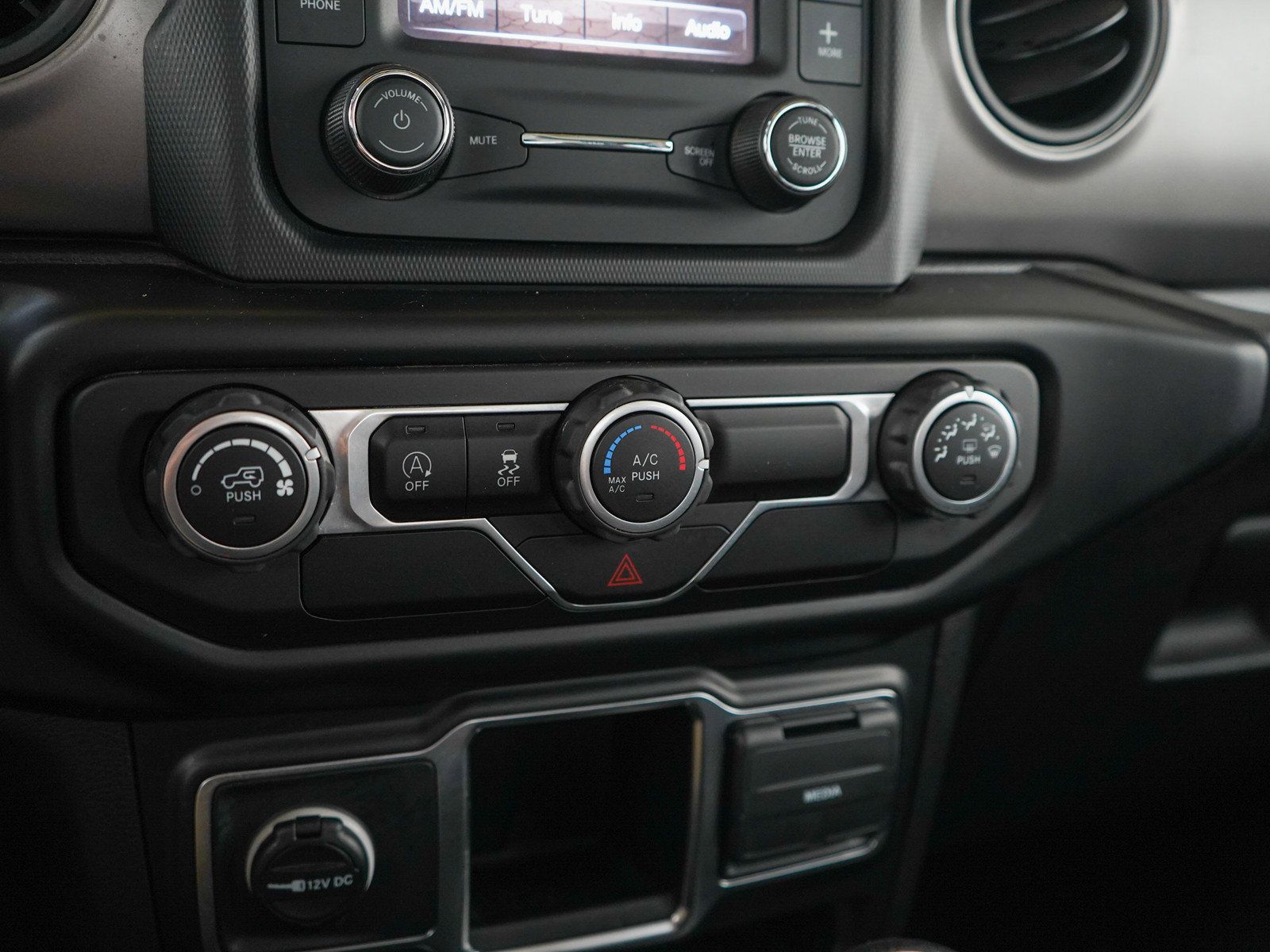 Used 2021 Jeep Wrangler Sport AWD/4WD image 20