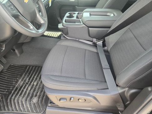 New 2026 Chevrolet Silverado 1500 Custom AWD/4WD image 11
