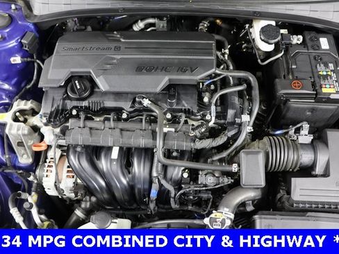 Used 2023 Hyundai Elantra SEL w/ Convenience Package image 24