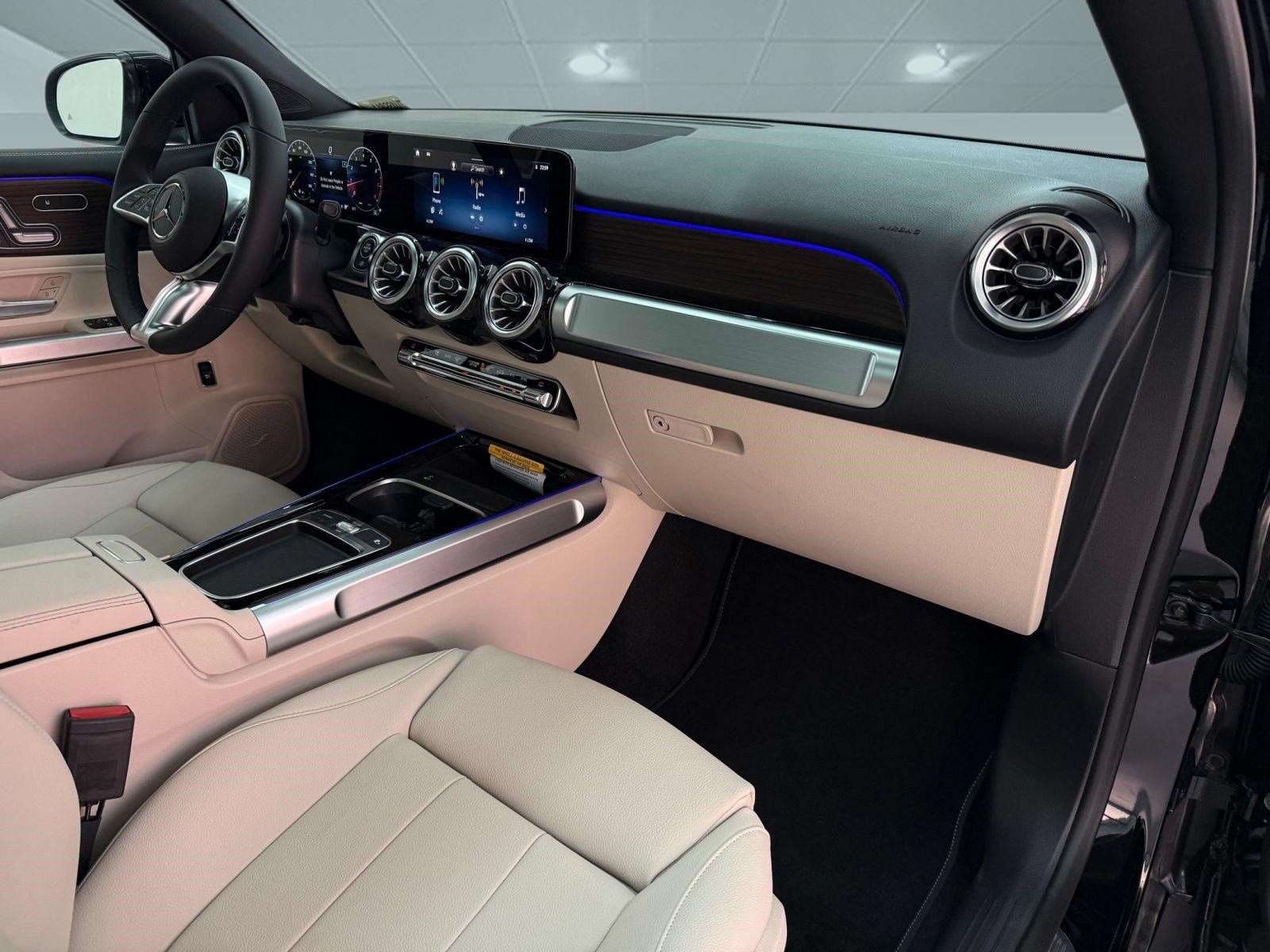 New 2026 Mercedes-Benz GLB 250 image 27