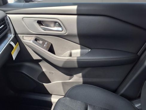 New 2026 Nissan Rogue SV image 23