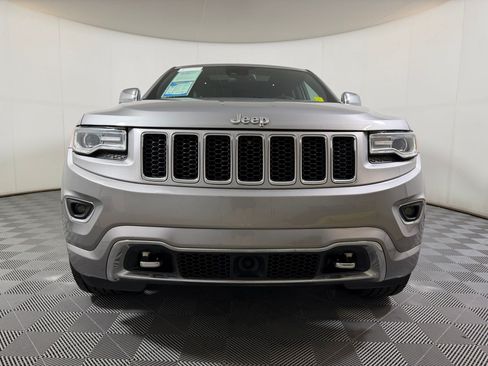 Used 2016 Jeep Grand Cherokee Overland w/ Advanced Technology Group AWD/4WD image 5