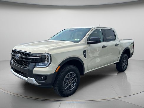 New 2026 Ford Ranger XLT w/ Equipment Group 301A High AWD/4WD image 3