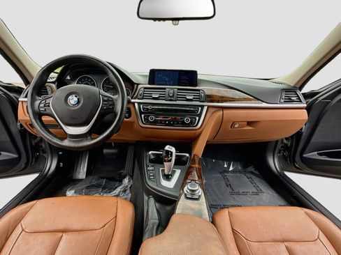 Used 2013 BMW 328i xDrive Sedan AWD/4WD image 13