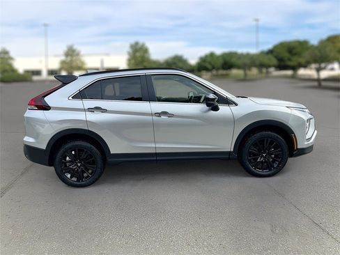 New 2026 Mitsubishi Eclipse Cross Black Edition image 7
