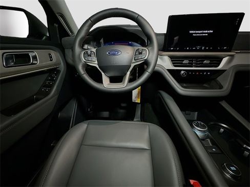 New 2026 Ford Explorer Active w/ Active Comfort Package image 27