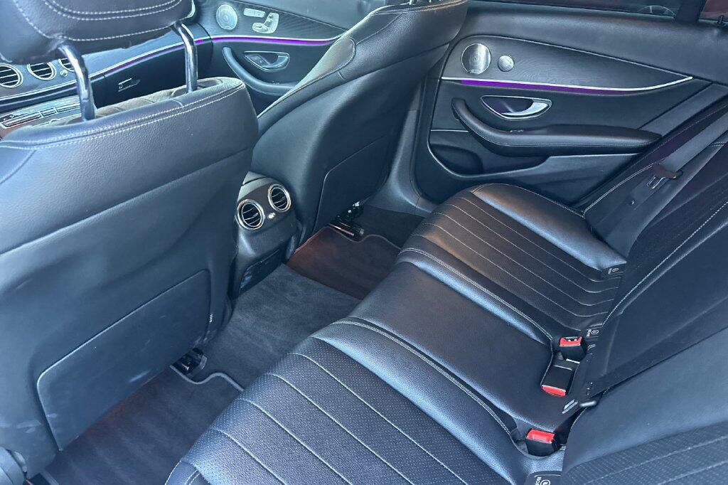 Used 2018 Mercedes-Benz E 300 w/ Premium 1 Package image 12