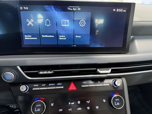 Used 2025 Hyundai Sonata SEL FWD image 39