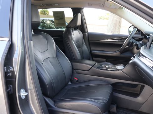 Certified 2025 INFINITI QX60 Pure FWD image 25