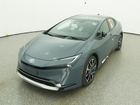 New 2026 Toyota Prius Plug-In Hybrid FWD image 46