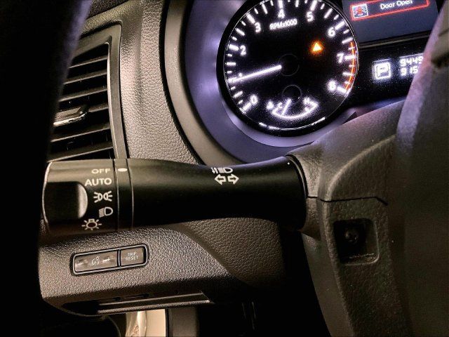Used 2015 Nissan Altima 2.5 S w/ Power Driver Seat Package FWD image 31