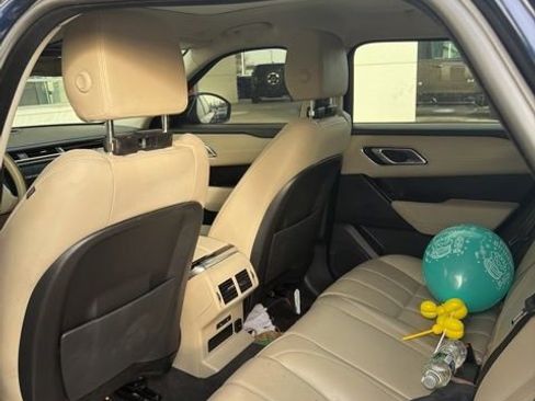 Used 2023 Land Rover Range Rover Velar R-Dynamic S image 13