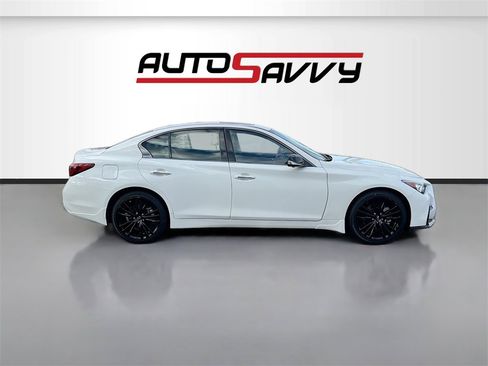 Used 2024 INFINITI Q50 Sensory image 8