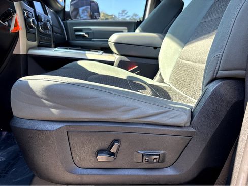 Used 2014 RAM 1500 Lone Star image 18