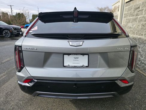 New 2026 Cadillac Optiq Sport 1 image 6