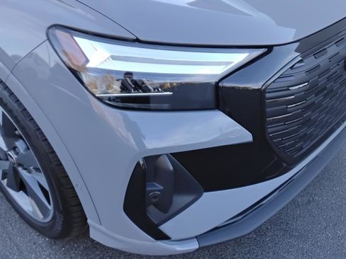 Certified 2024 Audi Q4 e-tron Premium Plus w/ Premium Plus image 7