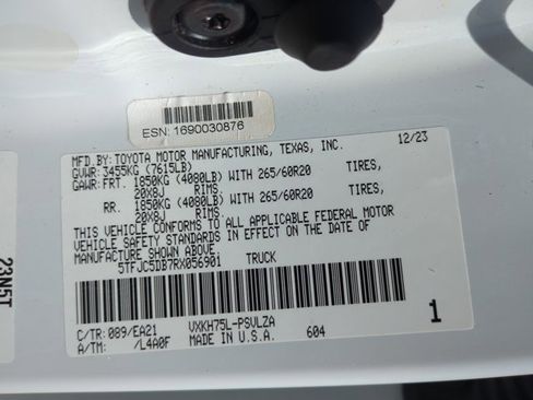 Used 2024 Toyota Tundra Limited AWD/4WD image 14