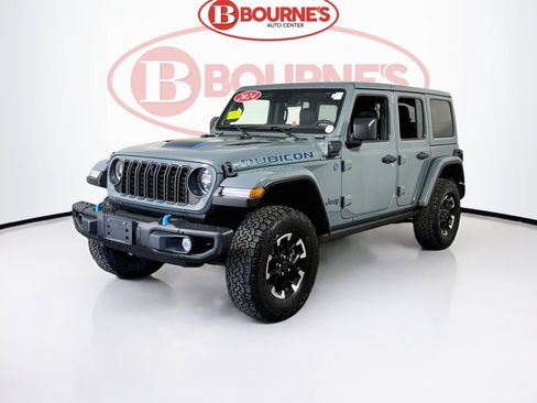 Used 2024 Jeep Wrangler Unlimited Rubicon 4xe AWD/4WD image 7