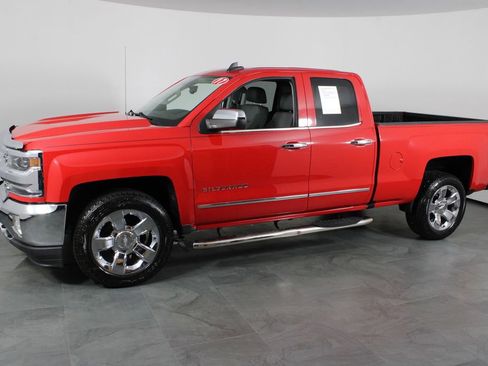 Used 2017 Chevrolet Silverado 1500 LTZ w/ Sport Package RWD image 13