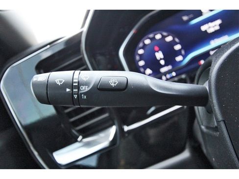 Used 2025 Chevrolet Silverado 1500 LT Trail Boss w/ Dark Appearance Package image 11