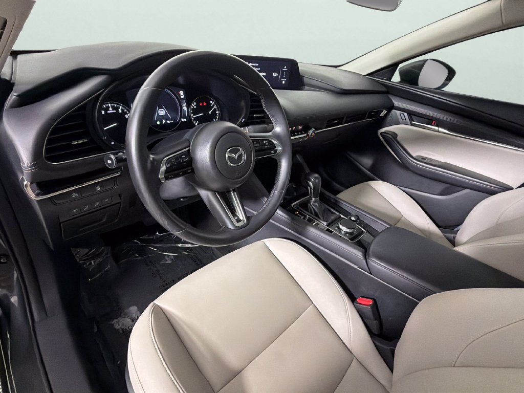 Used 2024 MAZDA MAZDA3 s FWD image 19