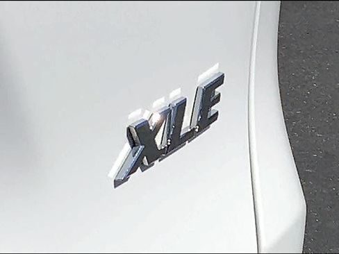 Used 2024 Toyota RAV4 XLE w/ Convenience Package FWD image 9