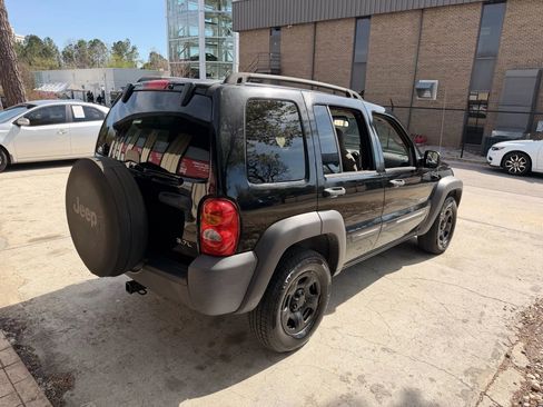 Used 2004 Jeep Liberty Sport w/ PWR Convenience Group image 6