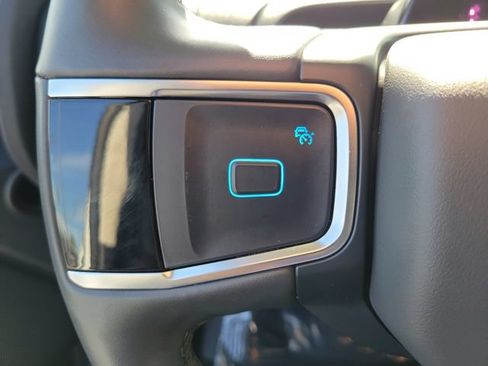 Certified 2025 Ford Expedition Max Active AWD/4WD image 5