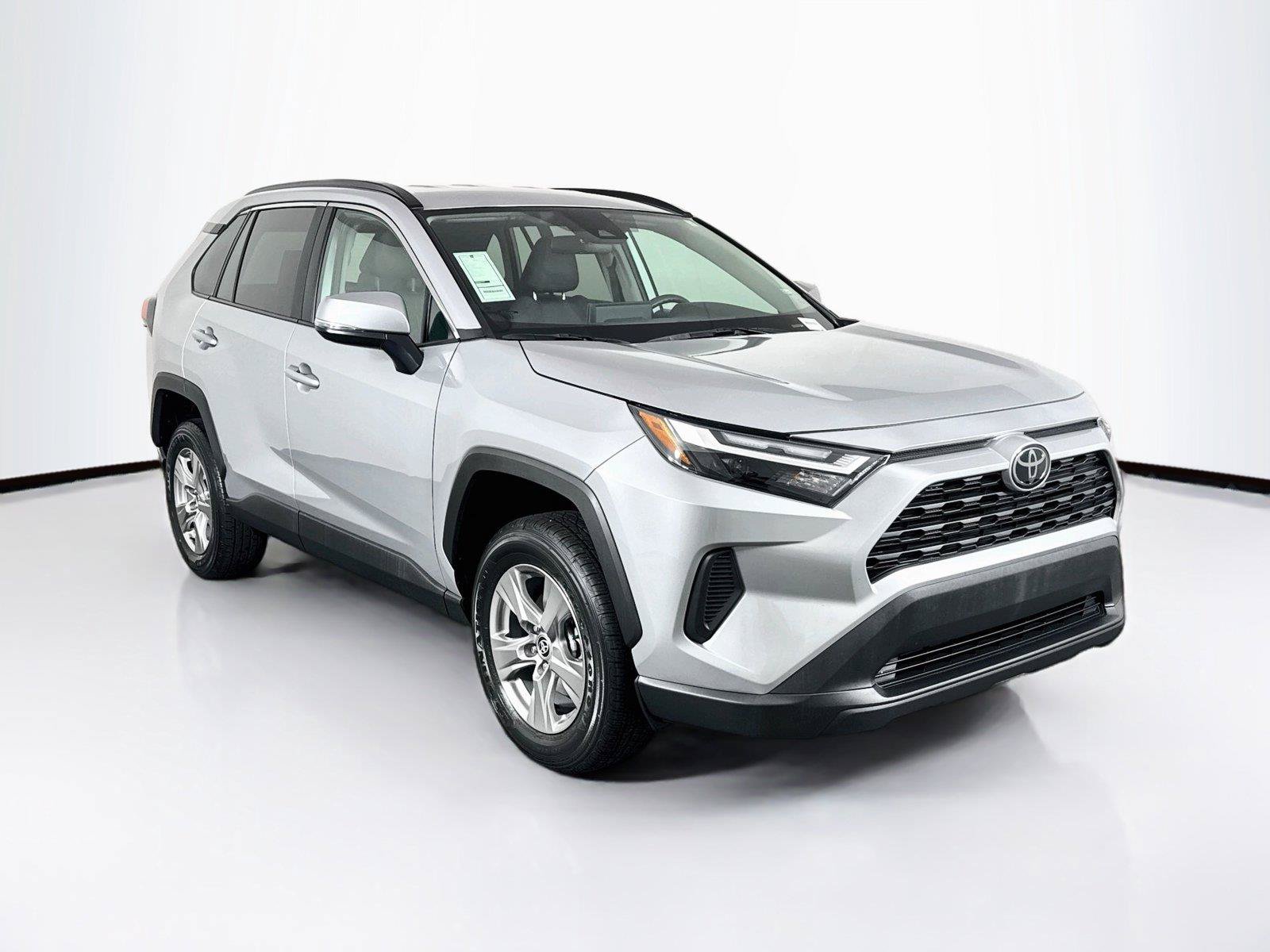 Certified 2025 Toyota RAV4 XLE AWD/4WD image 9
