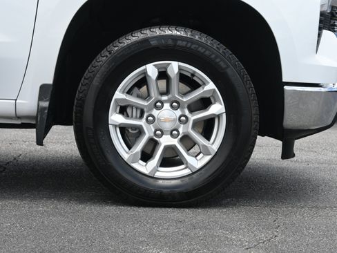 Used 2026 Chevrolet Silverado 1500 LT w/ Protection Package AWD/4WD image 13