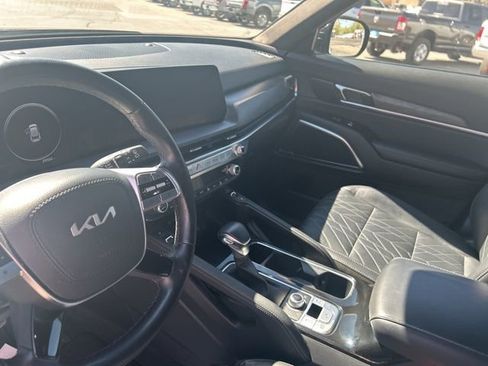 Used 2025 Kia Telluride SX Prestige X-Line AWD/4WD image 13