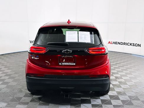 Used 2023 Chevrolet Bolt LT w/ Infotainment Package image 4