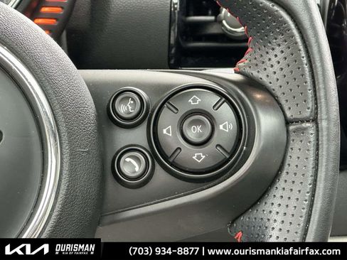 Used 2017 MINI Cooper Clubman S image 11