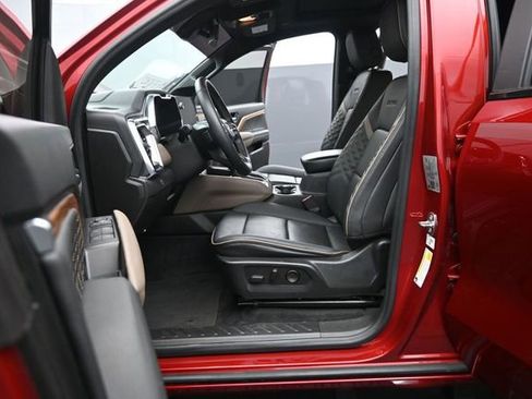 Used 2023 GMC Canyon Denali AWD/4WD image 10
