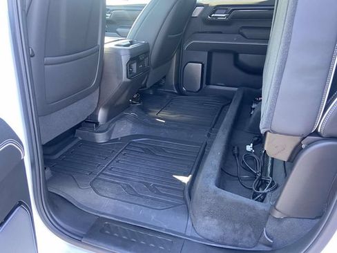Used 2025 GMC Sierra 1500 AT4X AWD/4WD image 11