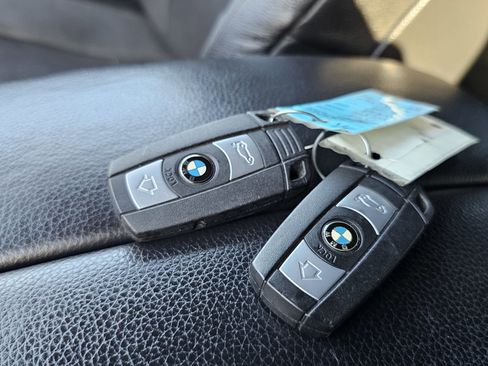 Used 2012 BMW X5 M w/ Active Ventilated Seat Pkg image 39