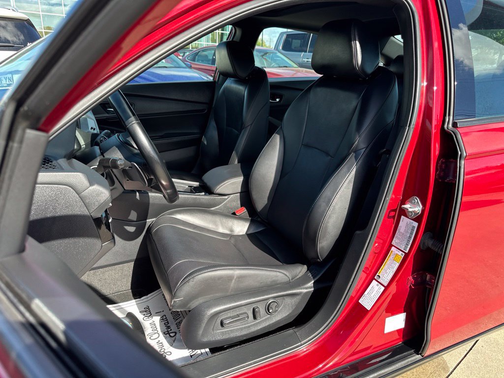 Used 2025 Honda Accord Sport image 16
