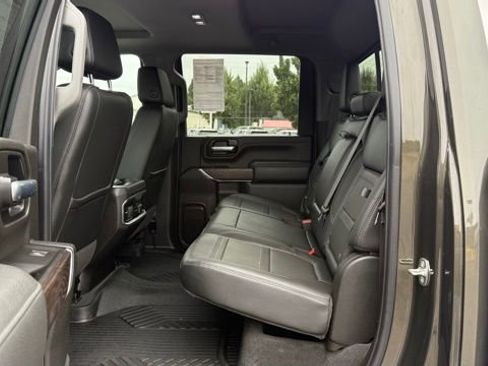 Used 2022 GMC Sierra 2500 Denali image 18