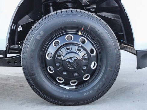 New 2026 RAM 3500 Limited image 10