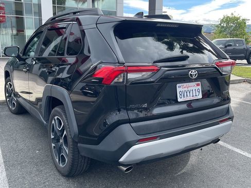 Used 2020 Toyota RAV4 Adventure image 3