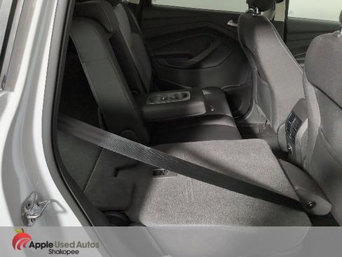 Used 2018 Ford Escape SE image 35
