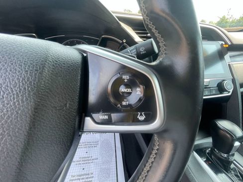 Used 2019 Honda Civic Sport image 16