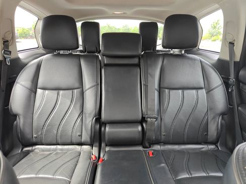 Used 2013 INFINITI JX35 AWD w/ Premium Pkg image 17
