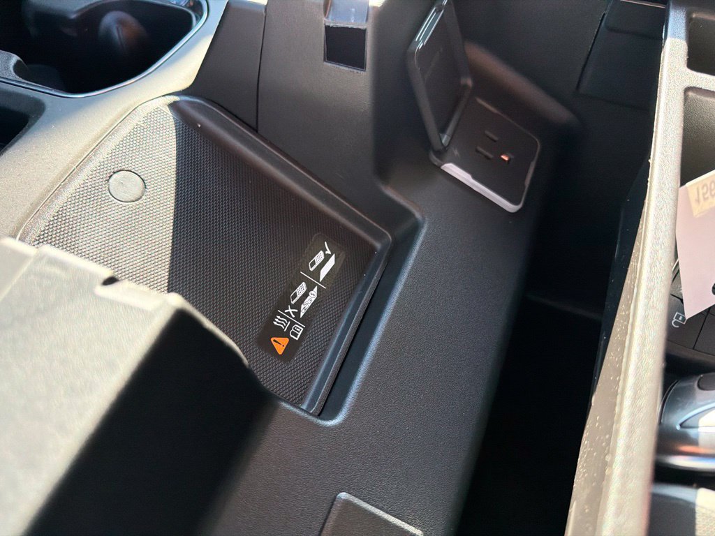 New 2026 Chevrolet Silverado 1500 RST AWD/4WD image 30