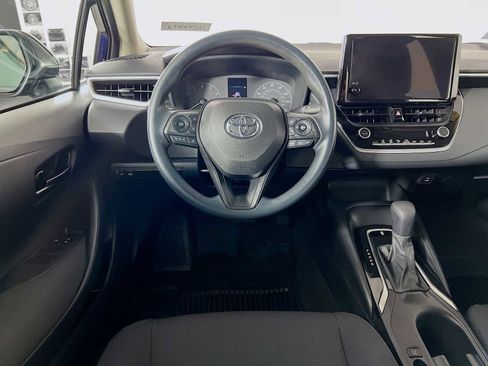 Used 2023 Toyota Corolla LE image 21