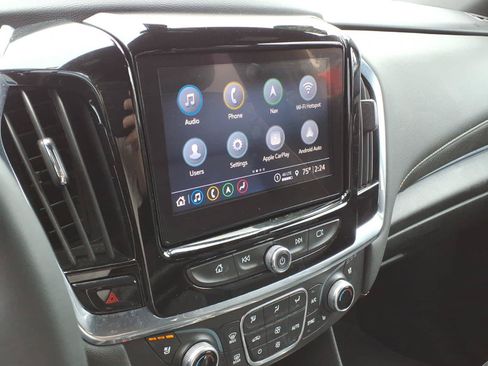 Certified 2023 Chevrolet Traverse Premier w/ Redline Edition AWD/4WD image 10