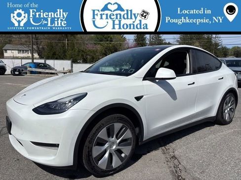 Used 2021 Tesla Model Y Long Range image 1